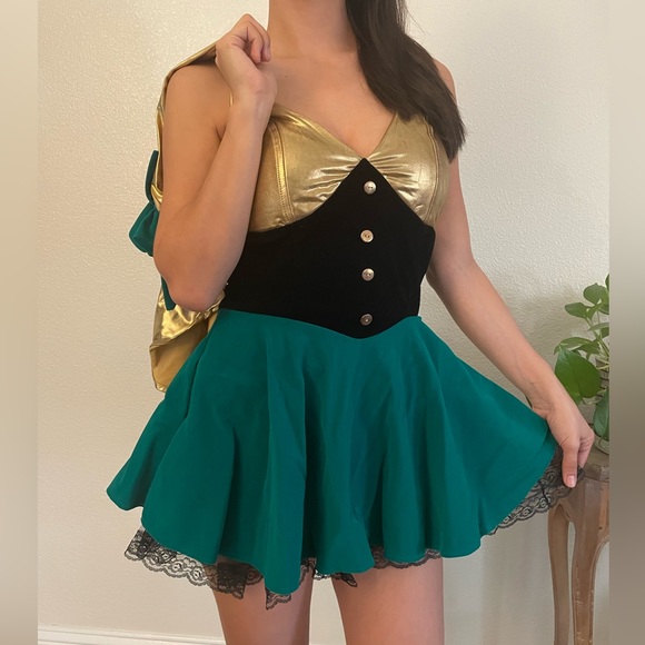 Story Book Hostess Costume - Picture 4 of 5
